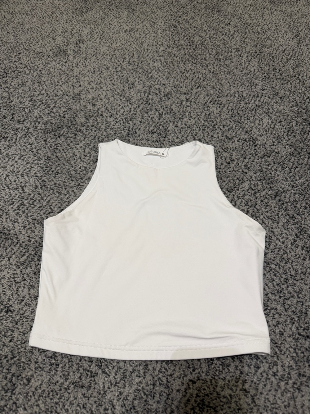Amazon White Sleeveless Crop Tank